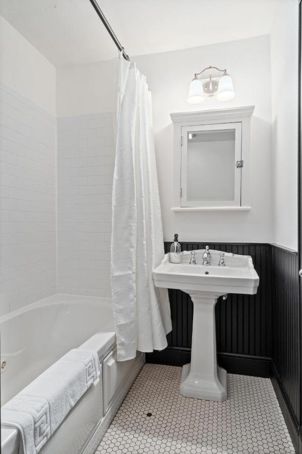 Hotel Mountain Brook Tannersville ภายนอก รูปภาพ