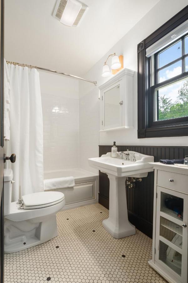 Hotel Mountain Brook Tannersville ภายนอก รูปภาพ